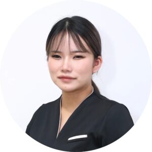 村松 歩美